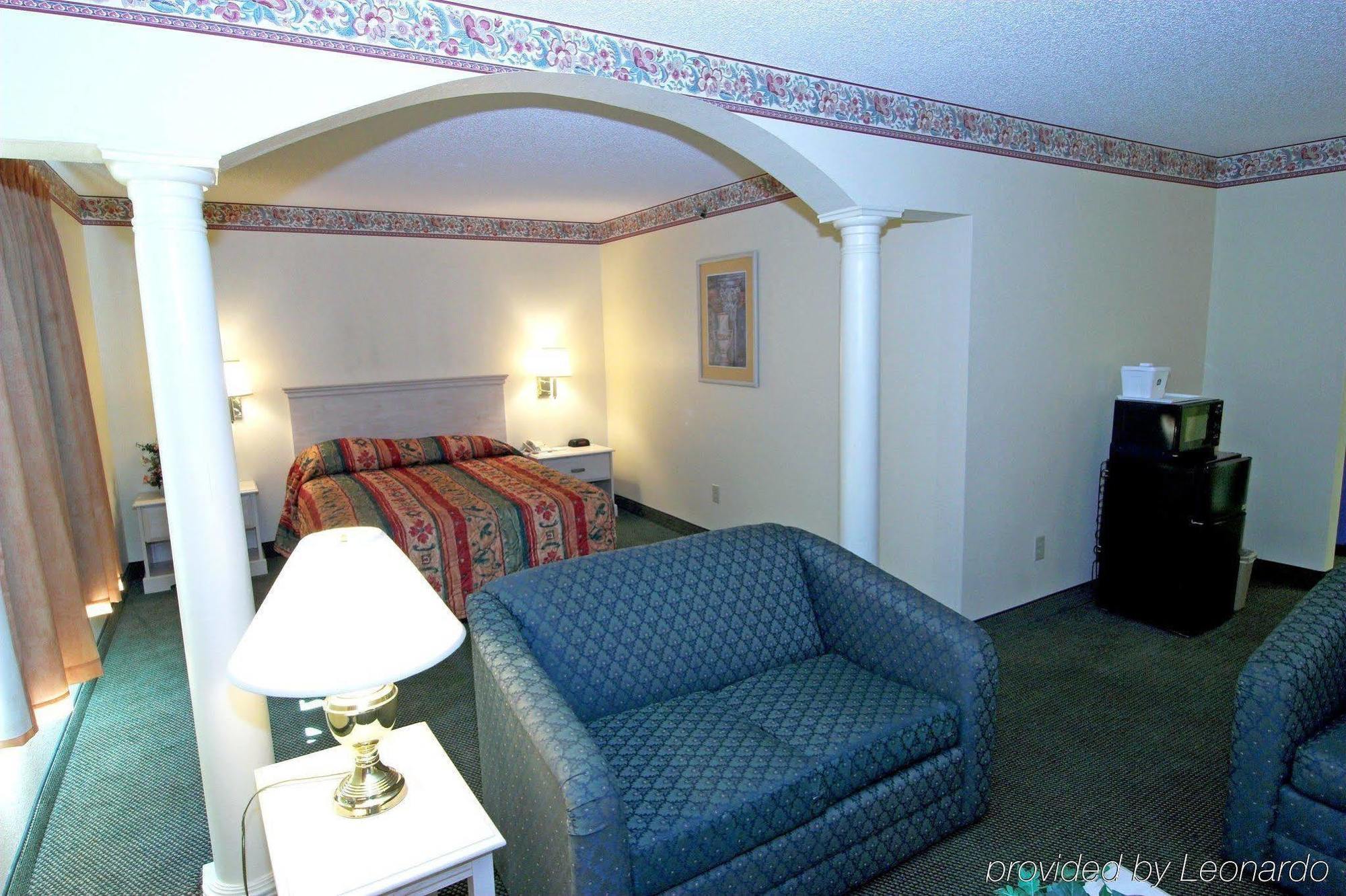 Days Inn By Wyndham Burlington East Haw River Szoba fotó